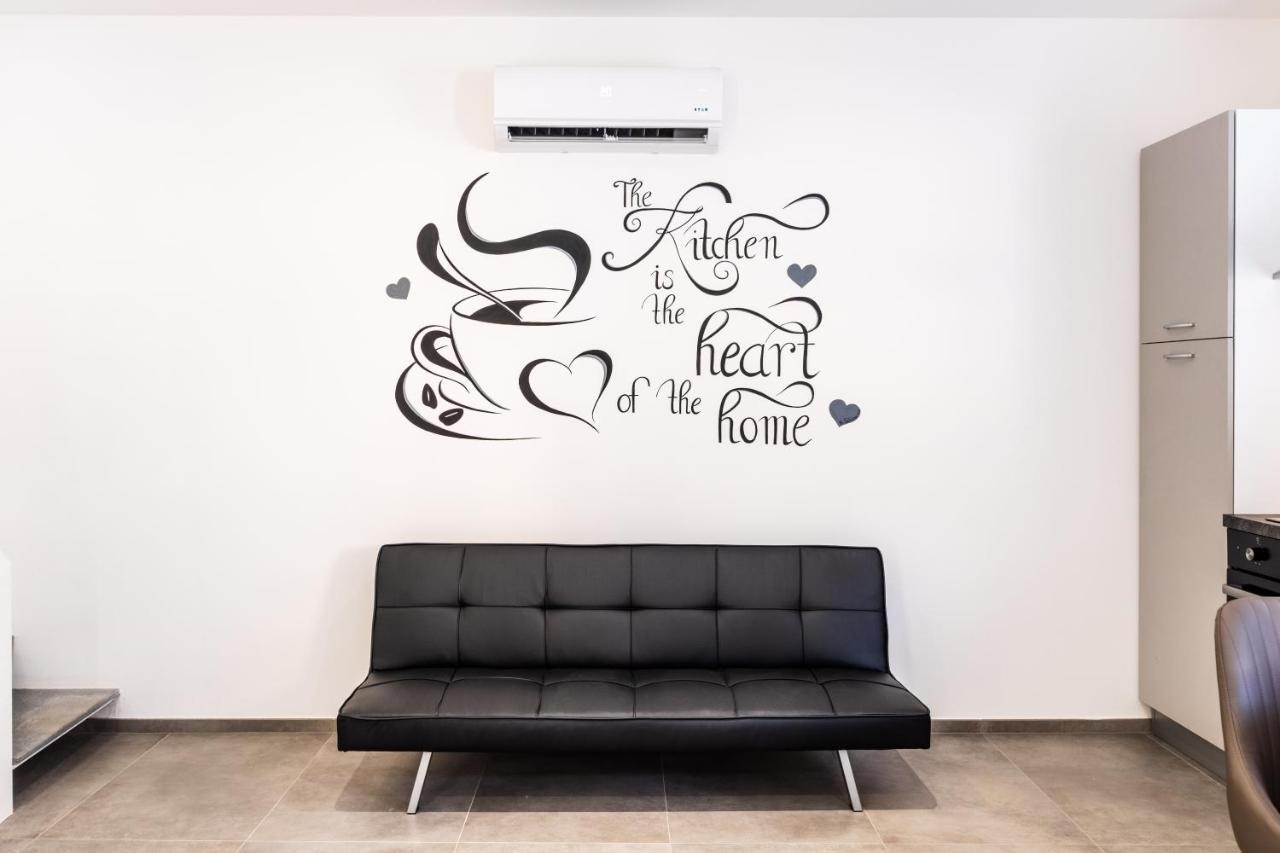 הוילה אבולה Leisure House מראה חיצוני תמונה