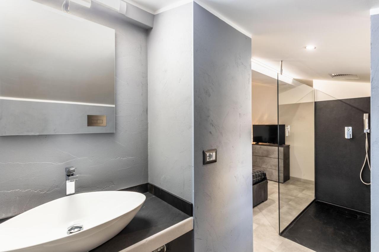 הוילה אבולה Leisure House מראה חיצוני תמונה